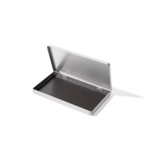 Magnetic palette for refilling cosmetics