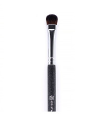 Flat brush E04 for shadows, pigments