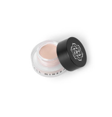 Cream Concealer for the skin around the eyes